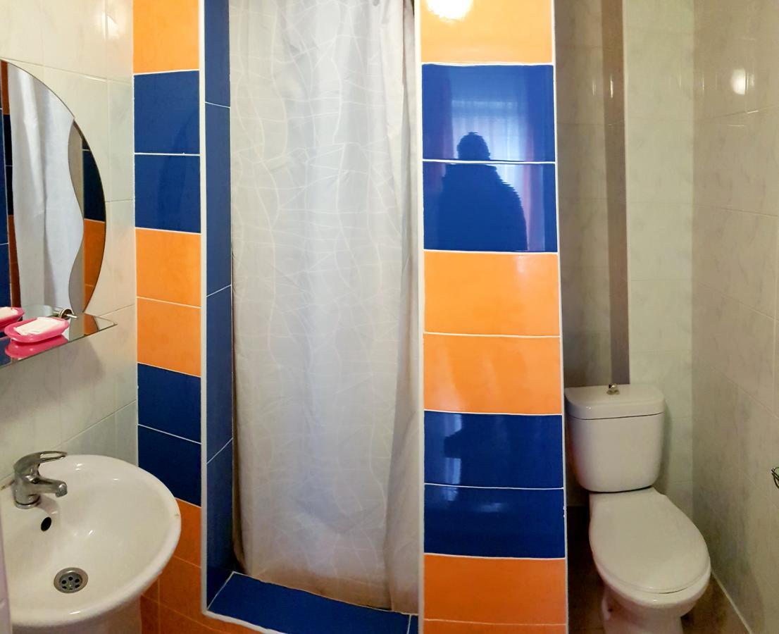 Perlyna Podillyа Hotel Sataniv Buitenkant foto